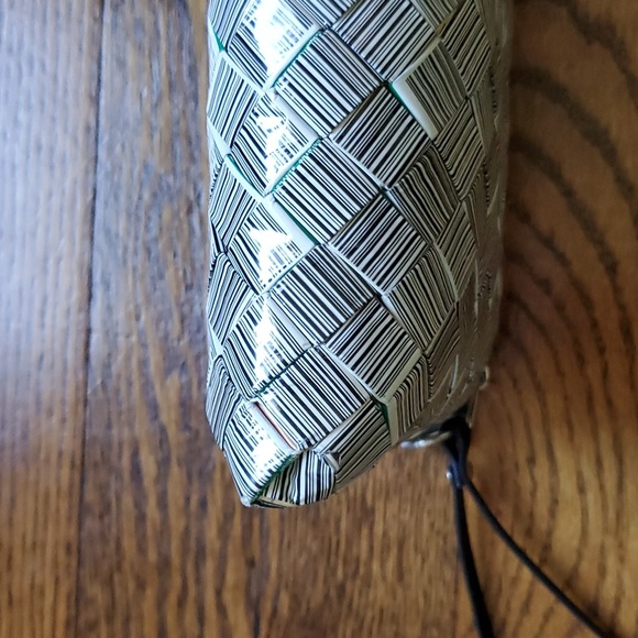 Early 2000's  Ecoist Recycled Candy Wrapper Clutch Wristlet - Picture 8 of 11